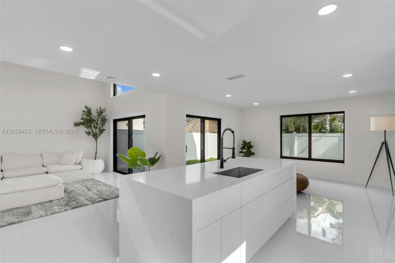 17319 SW 22nd St , Miramar, FL 33029 Photo