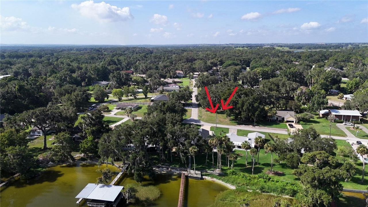Lakeside Drive , Yalaha, FL 34797 Photo