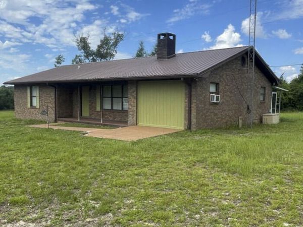 17742 NW Thrasher Lane, Clarksville, FL 32430