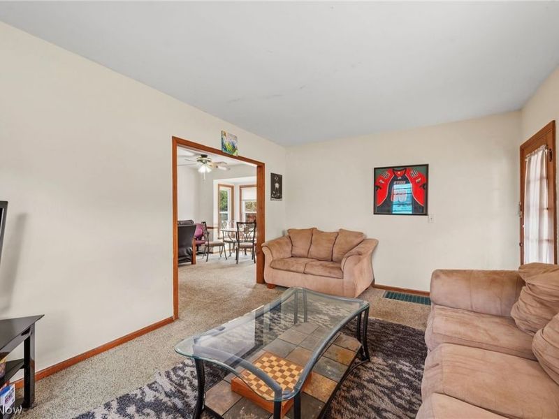 115 Avon Point Avenue, Avon Lake, OH 44012 Photo 12