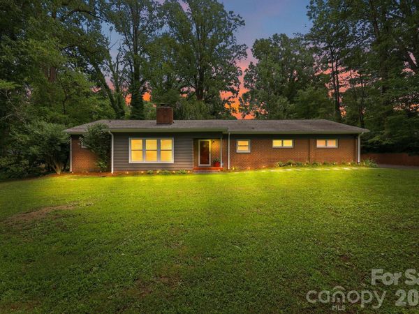 138 Circle Drive, Thomasville, NC 27360