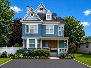289 Fall Street , Seneca Falls, NY 13148