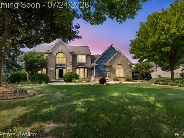 12495 Howland Park Drive, Plymouth Twp, MI 48170