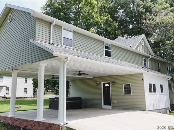 111 Franklin Avenue , Eldon, MO 65026