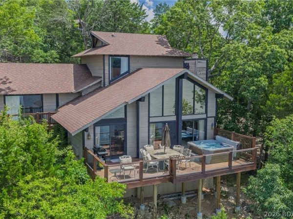85 Elbow Cay Drive , Osage Beach, MO 65065
