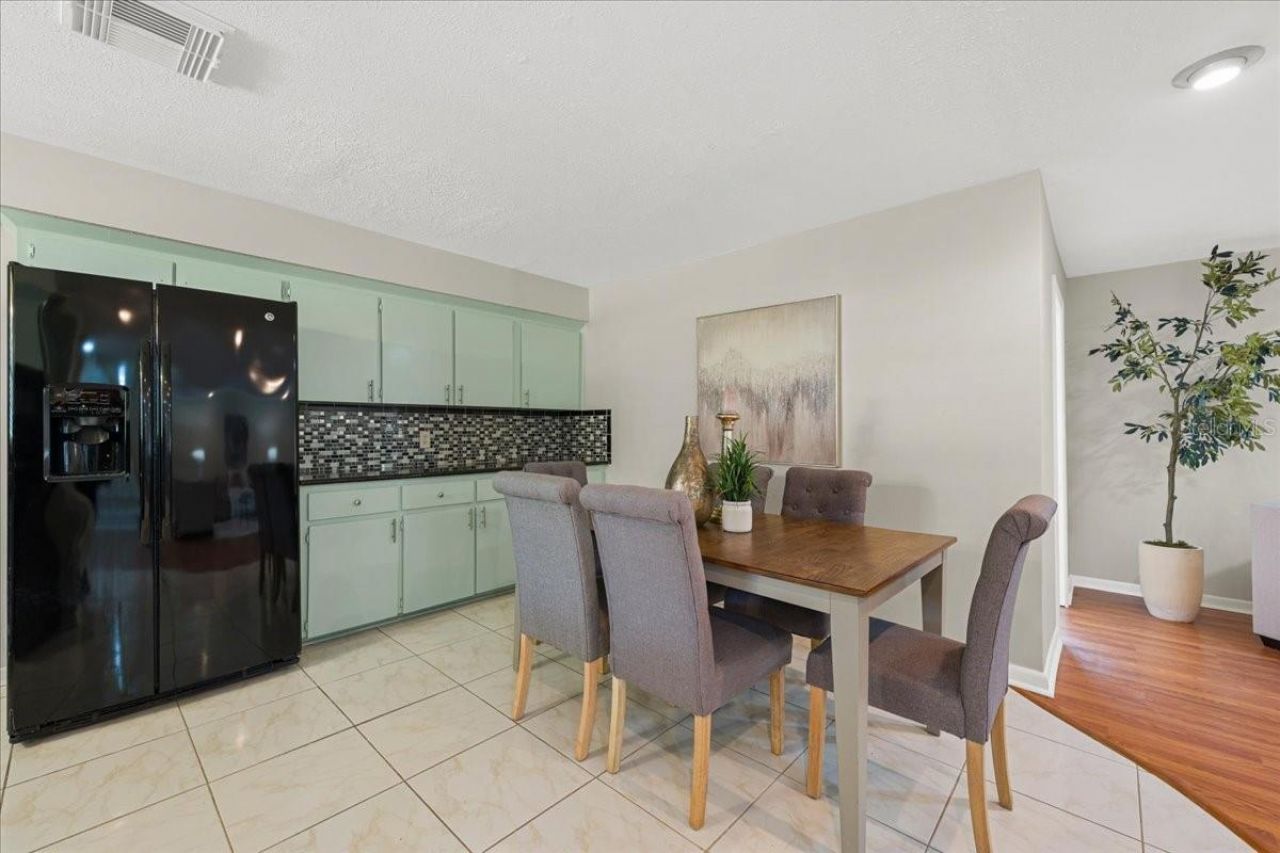 12301 N 53rd Street, Temple Terrace, FL 33617 Photo
