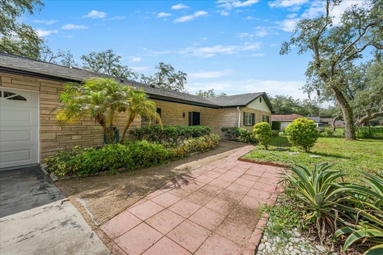 12301 N 53rd Street, Temple Terrace, FL 33617 Photo
