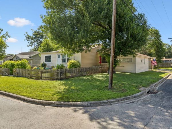 600 Winburn Ave, Schertz, TX 78154