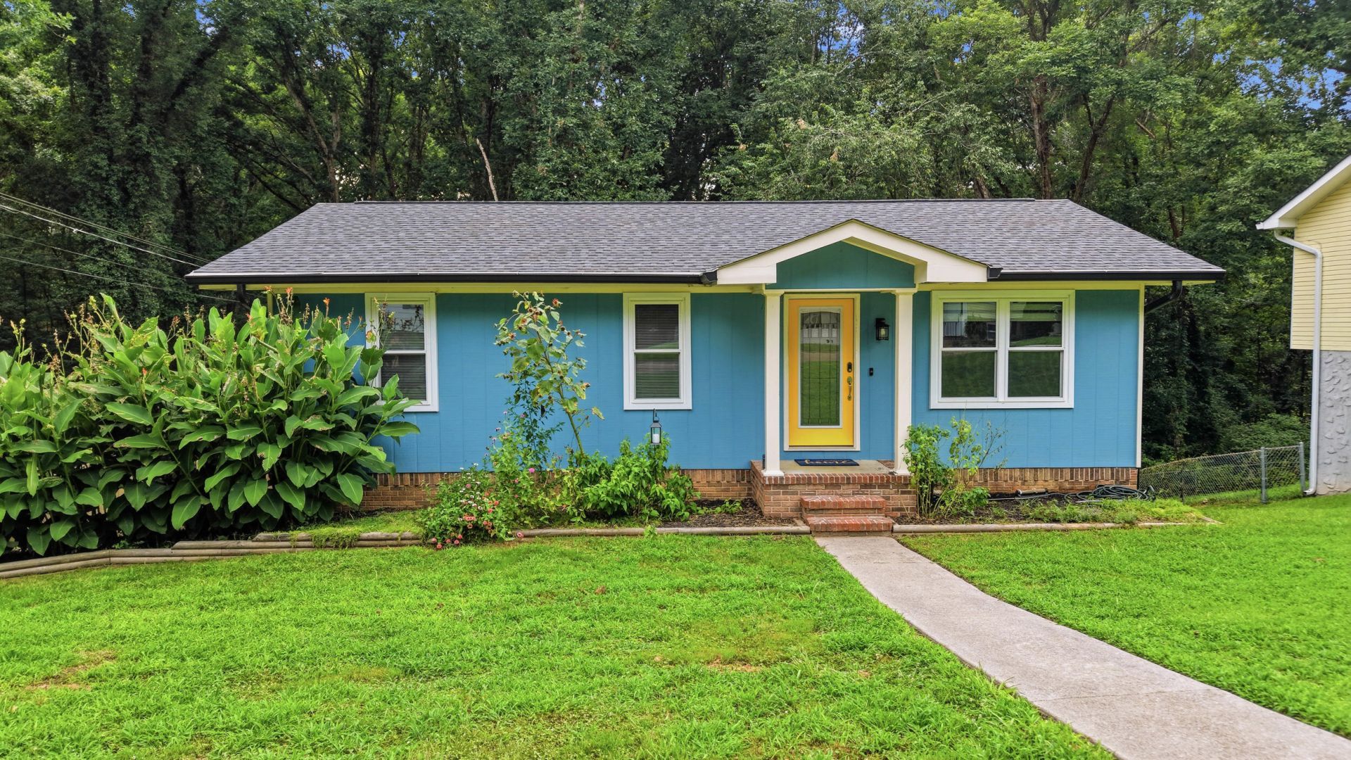 1420 N Winer Drive, Soddy Daisy, TN 37379 Main Photo