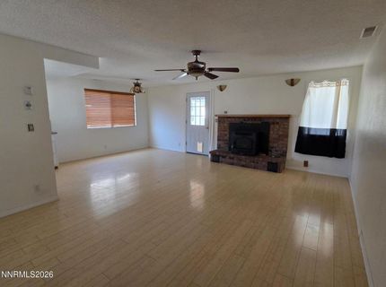 140 Aurora Street, Hawthorne, NV 89415 Photo