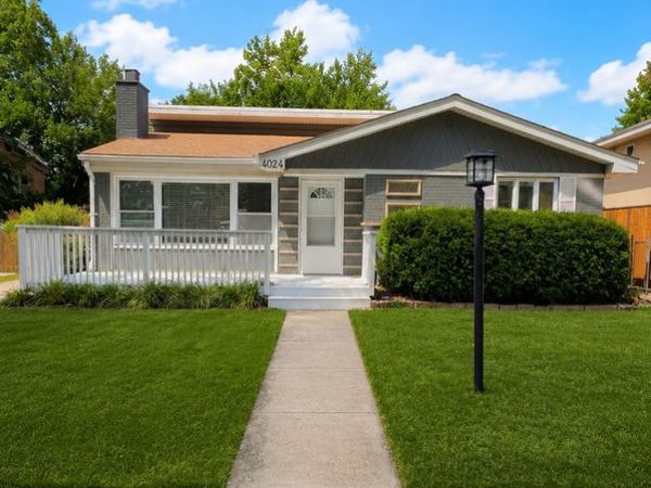 4024 W 106th Street , Oak Lawn, IL 60453
