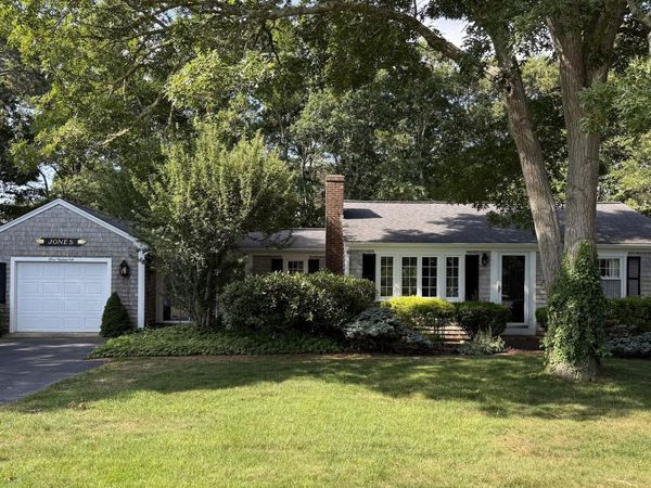 15 Maushops Path, West Yarmouth, MA 02673