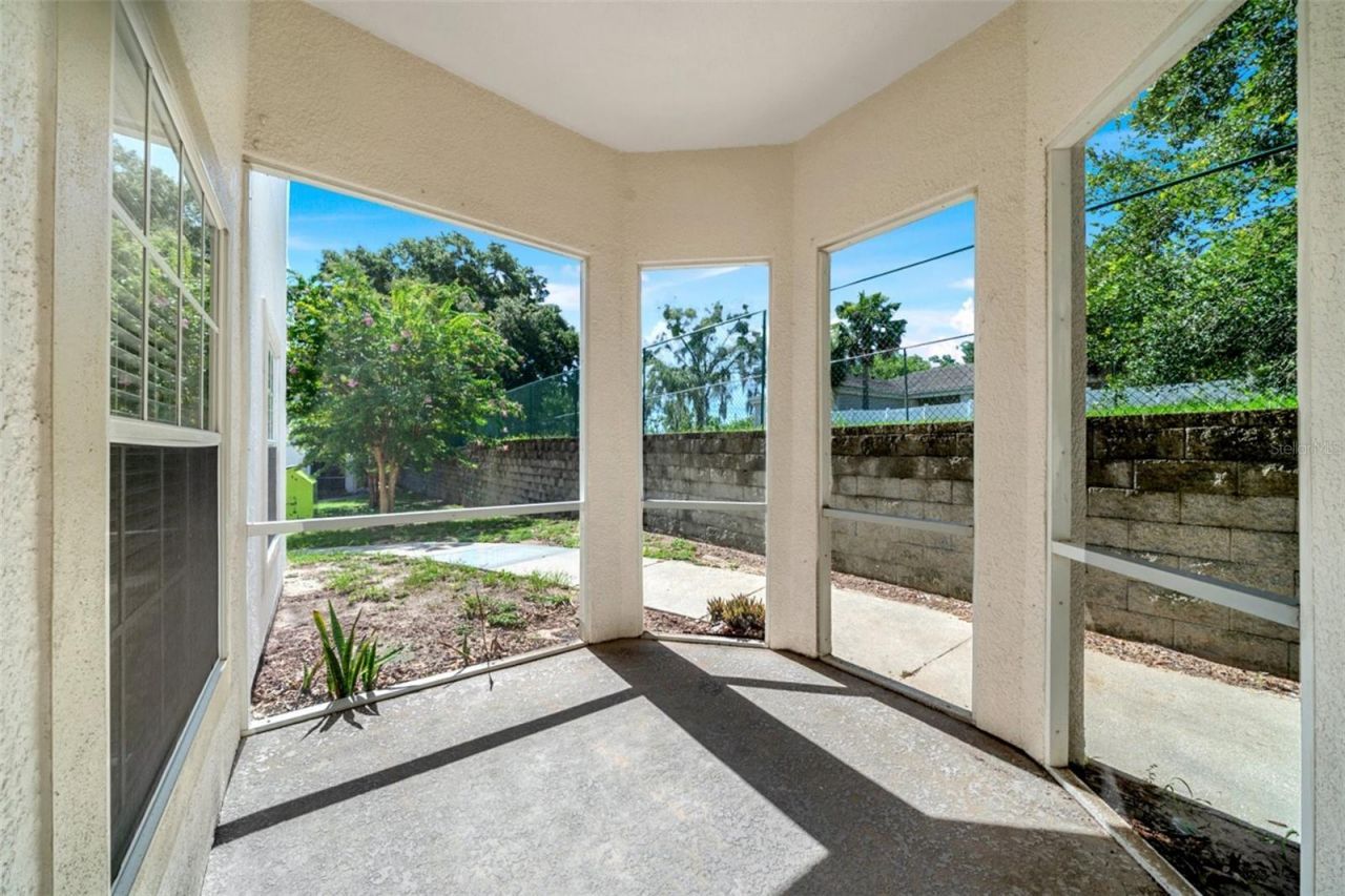 970 N Spring Garden Avenue, Unit 212, Deland, FL 32720 Photo