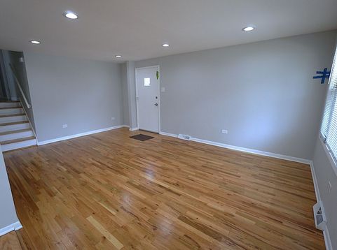 Main Photo