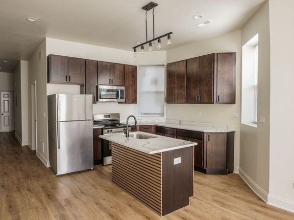6613 S Vernon Avenue, Unit 2, Chicago, IL 60637
