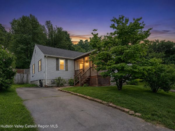 22 Petit Avenue, Kingston, NY 12401