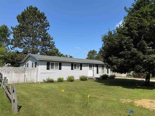 609 7th, East Jordan, MI 49727