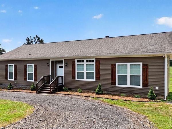462 BURCHS CREEK RD , Crozet, VA 22932