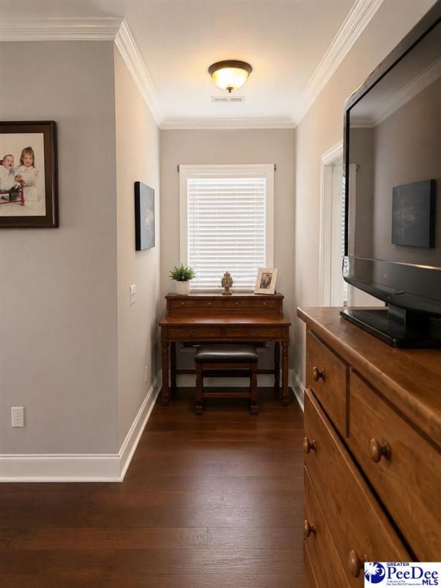 326 Lancelot Way Photo 14