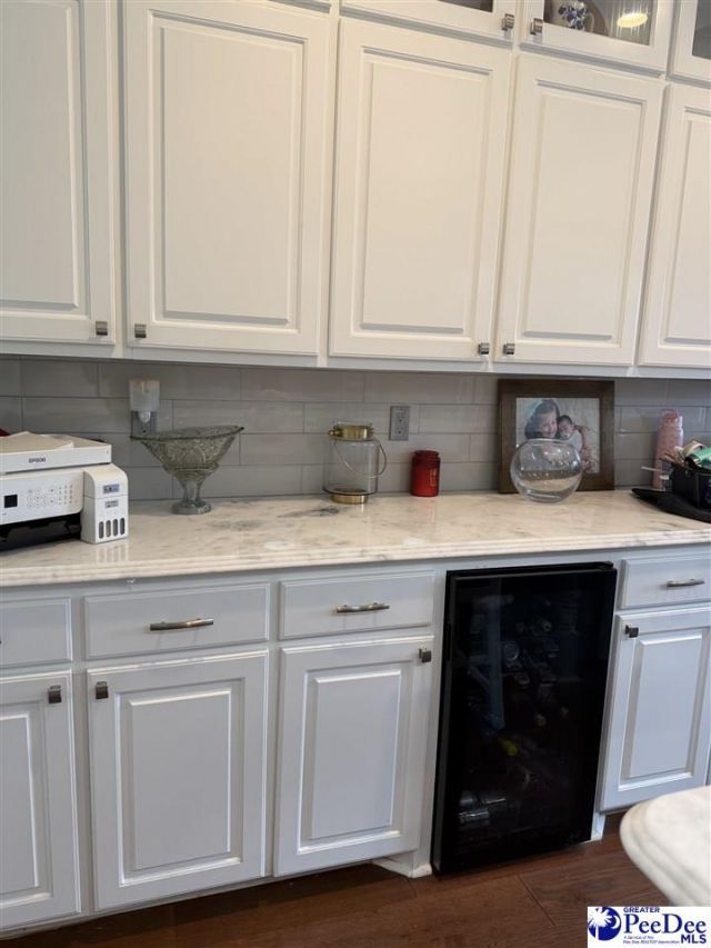 326 Lancelot Way Photo 9