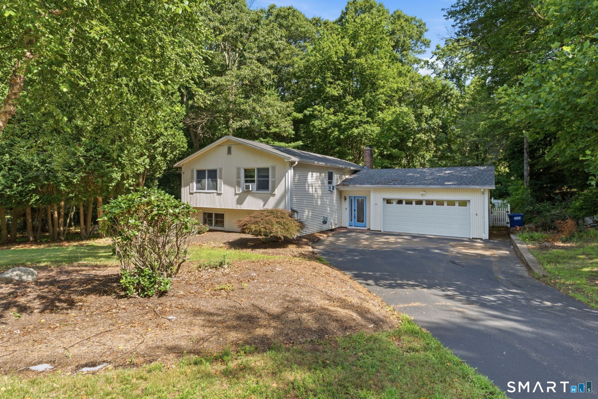 22 Devonshire, Ledyard, CT 06335 Main Photo
