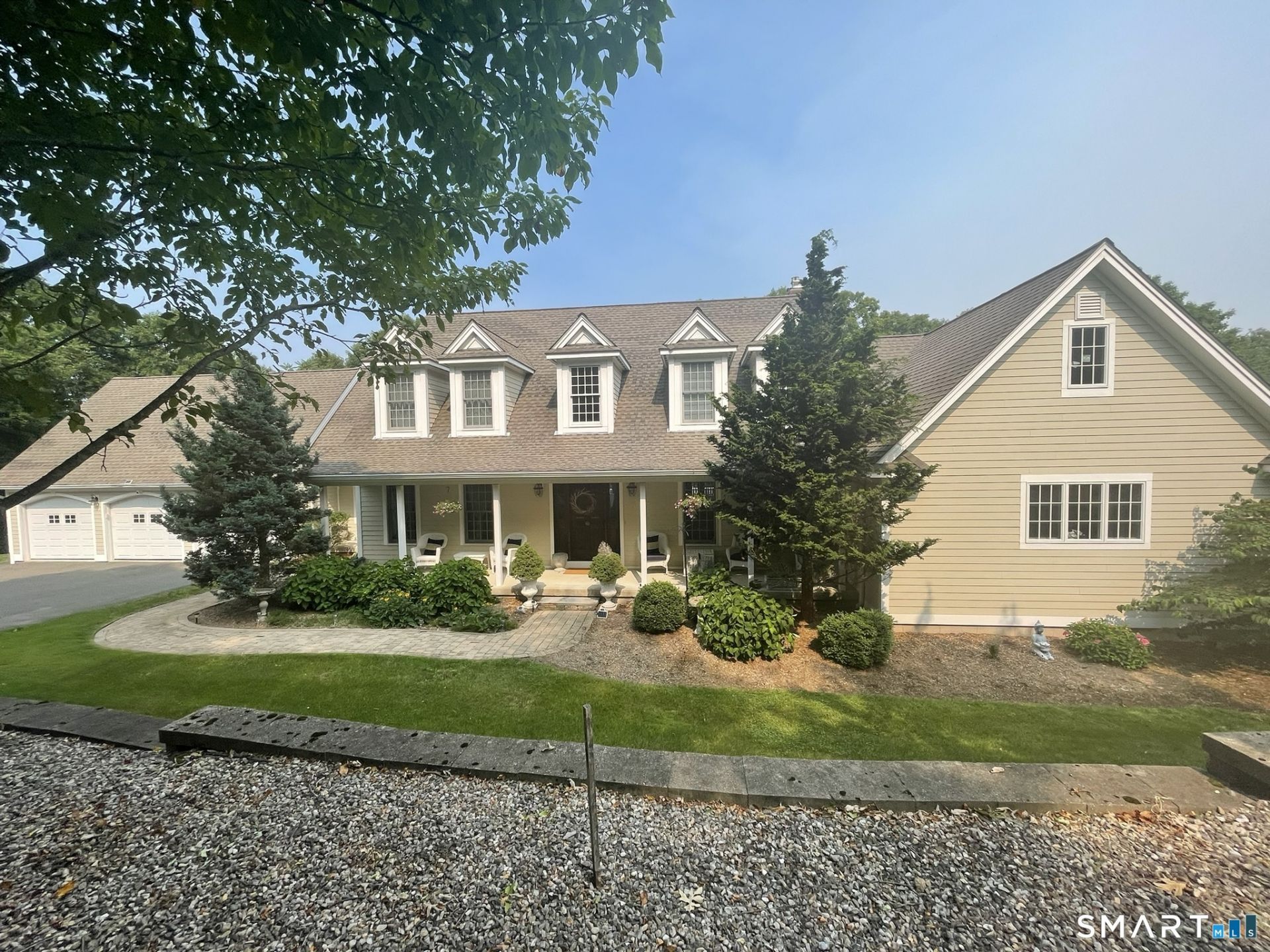 29 Jackson Hill, Middlefield, CT 06455 Main Photo
