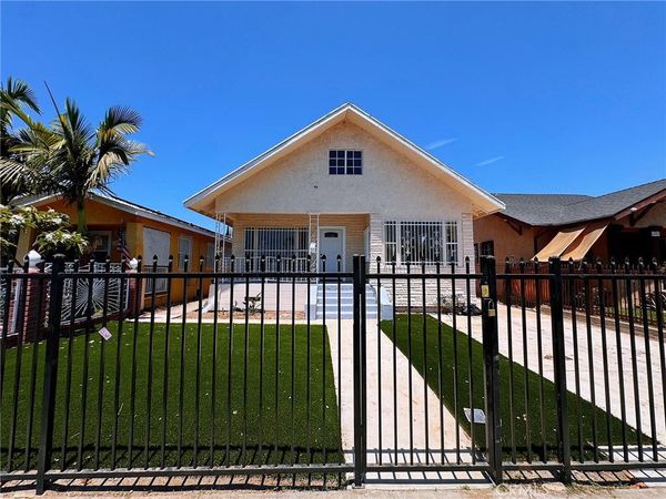1171 E 60TH Street, Los Angeles, CA 90001