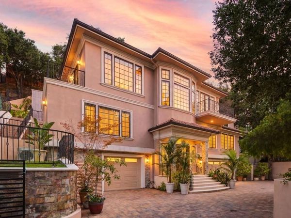 730 S El Monte Avenue, Los Altos, CA 94022