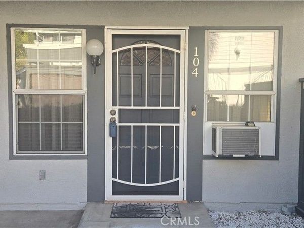 18292 Parkview Lane , Unit 104, Huntington Beach, CA 92648