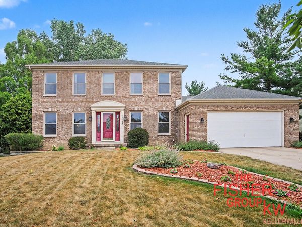 5434 Discovery Drive SE, Kentwood, MI 49508