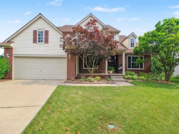 1974 Harley Court, Ann Arbor, MI 48103