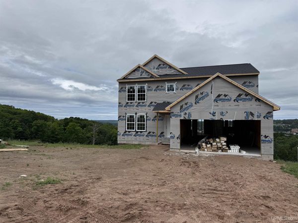 1022 Red Oak Lane, Houghton, MI 49931