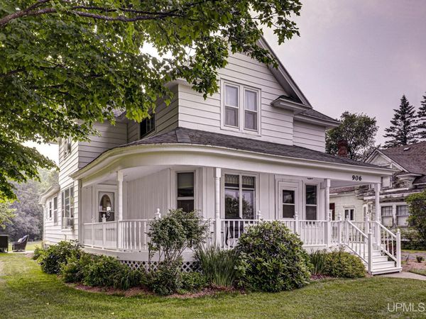 906 Selden Road, Iron River, MI 49935