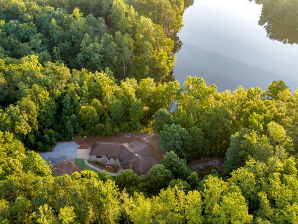 3351 Wahrani Lane , Lanexa, VA 23089