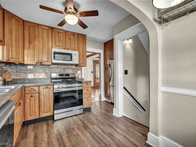 1653 Cordova Avenue, Lakewood, OH 44107 Photo 8