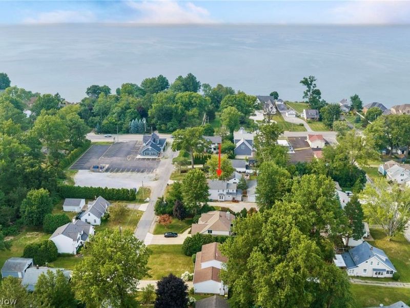 115 Avon Point, Avon Lake, OH 44012 Photo 6