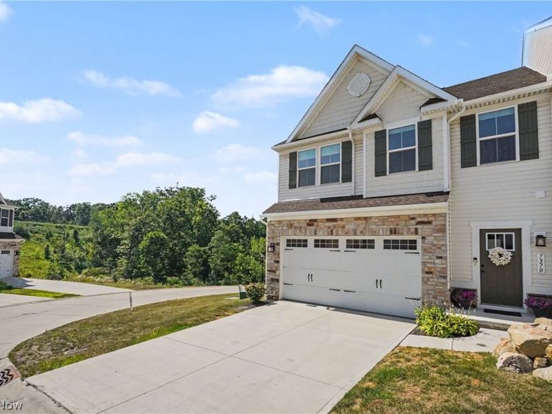 7370 Hillshire Drive, Concord Township, OH 44077 Photo 12