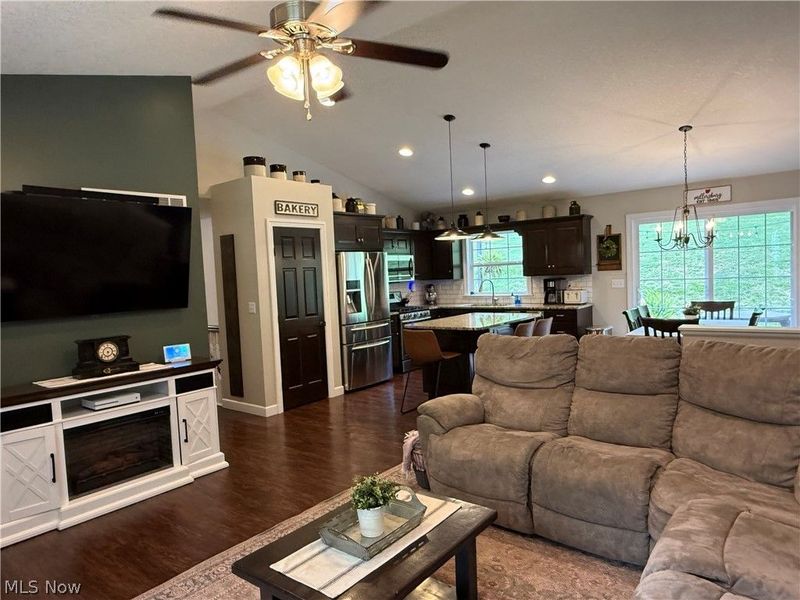 7595 Arbon Drive, Millersburg, OH 44654 Photo 26