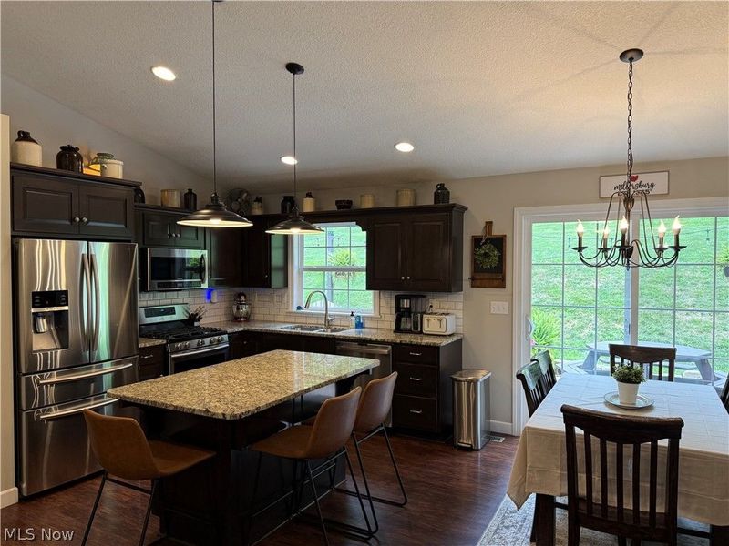 7595 Arbon Drive, Millersburg, OH 44654 Photo 28