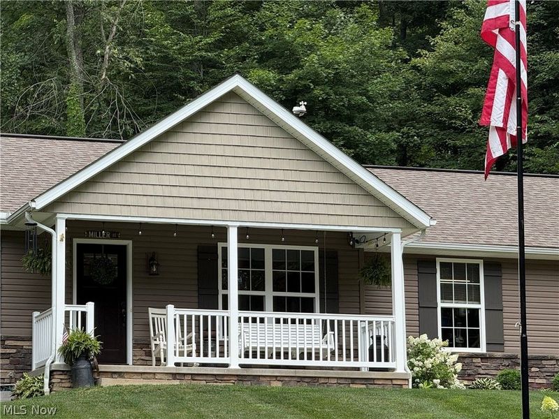 7595 Arbon Drive, Millersburg, OH 44654 Photo 3