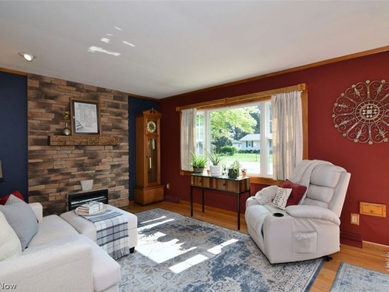 594 Terra Lane, Amherst, OH 44001 Photo 7