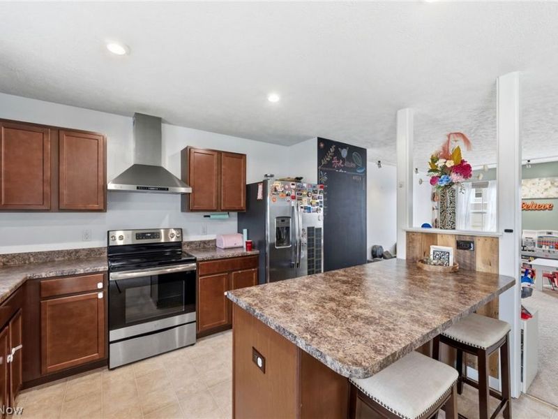 147 Springvale Drive , Amherst, OH 44001 Photo 14