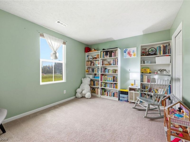 147 Springvale Drive , Amherst, OH 44001 Photo 20