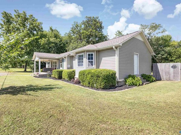 495 Mill Bluff Road, Union Grove, AL 35175