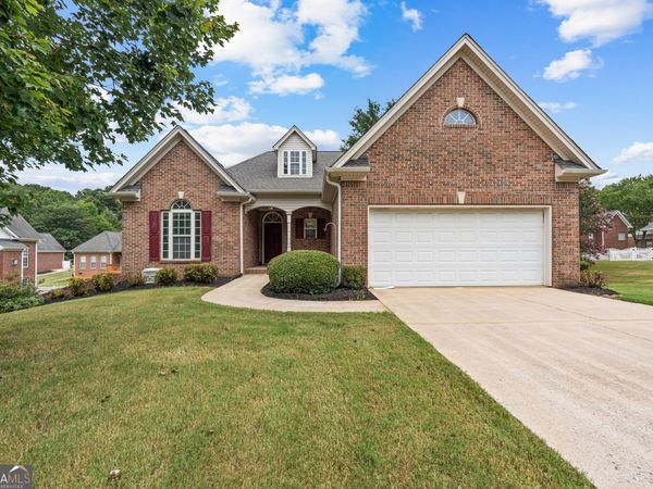 155 Biltmore Drive, Fayetteville, GA 30214