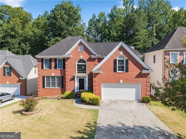 3884 Meandering Way SW, Lilburn, GA 30047