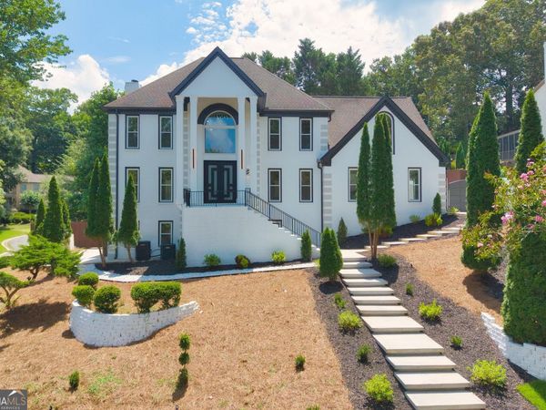 762 Bedford Oaks Drive, Marietta, GA 30068