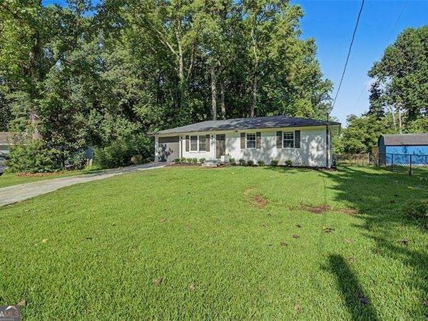 832 Derbyshire Court, Norcross, GA 30071