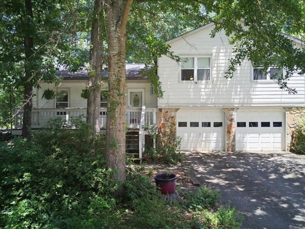 3618 Waverly Oaks Way, Snellville, GA 30039