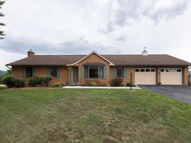 107 DOGWOOD DR, BRIDGEWATER, VA 22812
